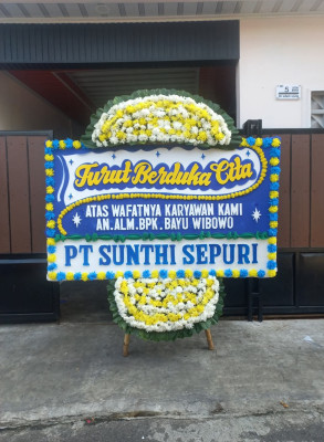 Papan Bunga Duka di 28 Ilir