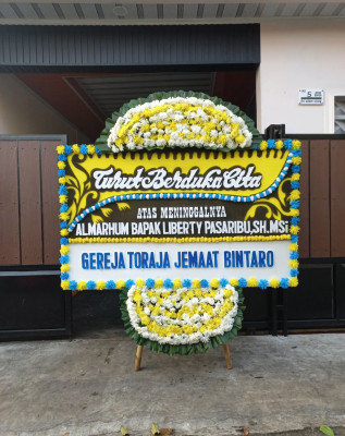 Papan Bunga Duka di 28 Ilir